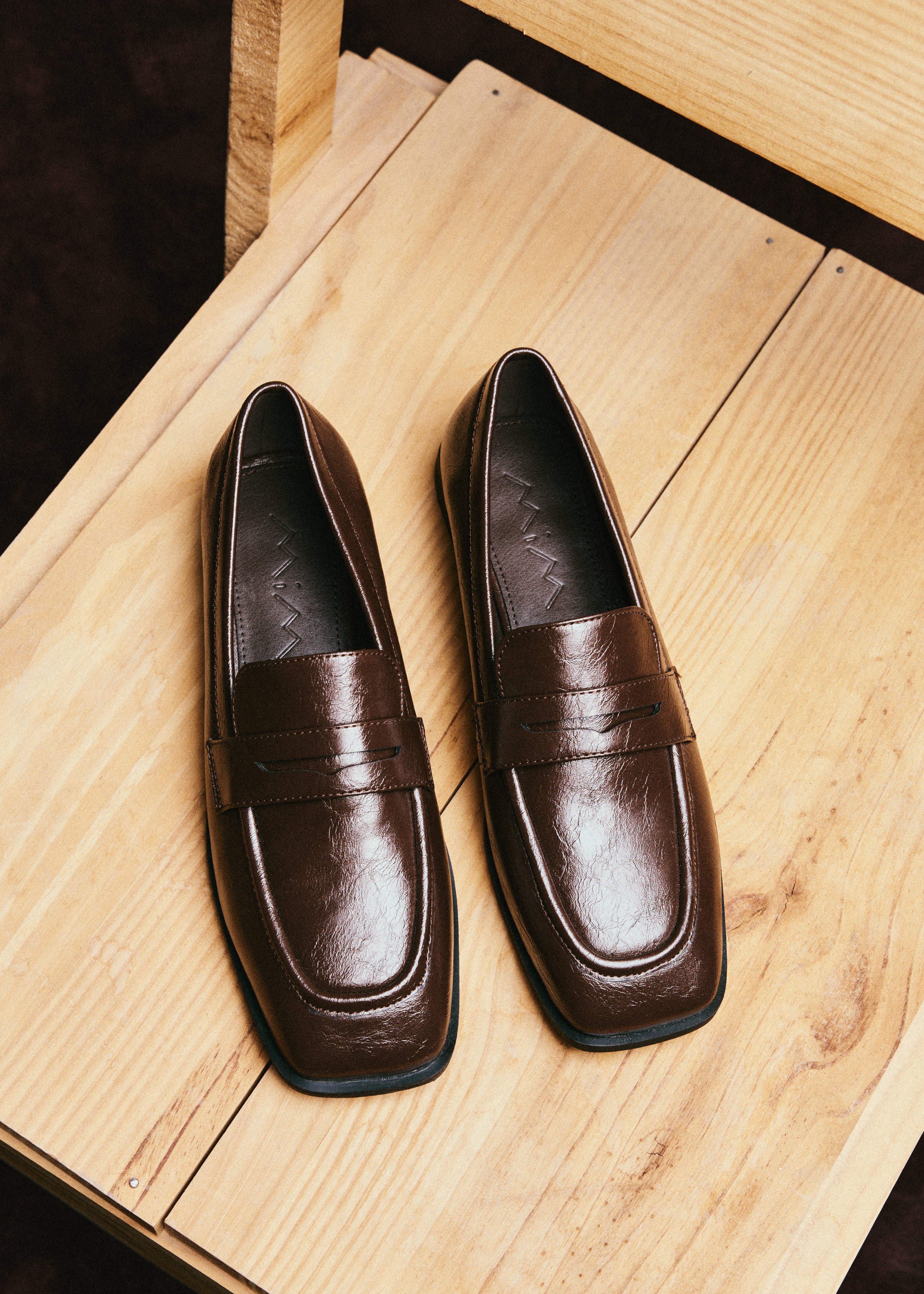MIM Zapato Plano ROBI CHOCOLATE