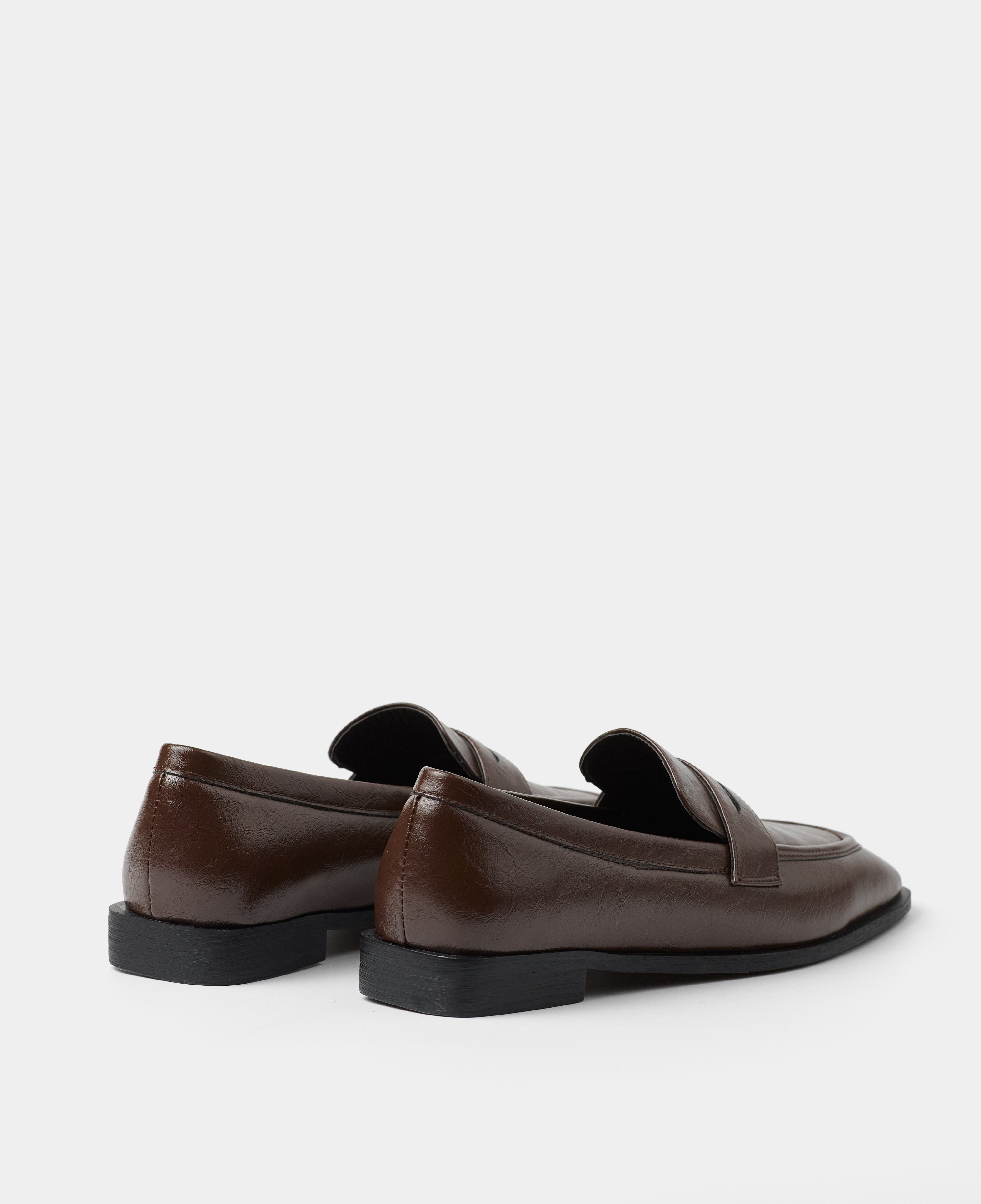 MIM Zapato Plano ROBI CHOCOLATE