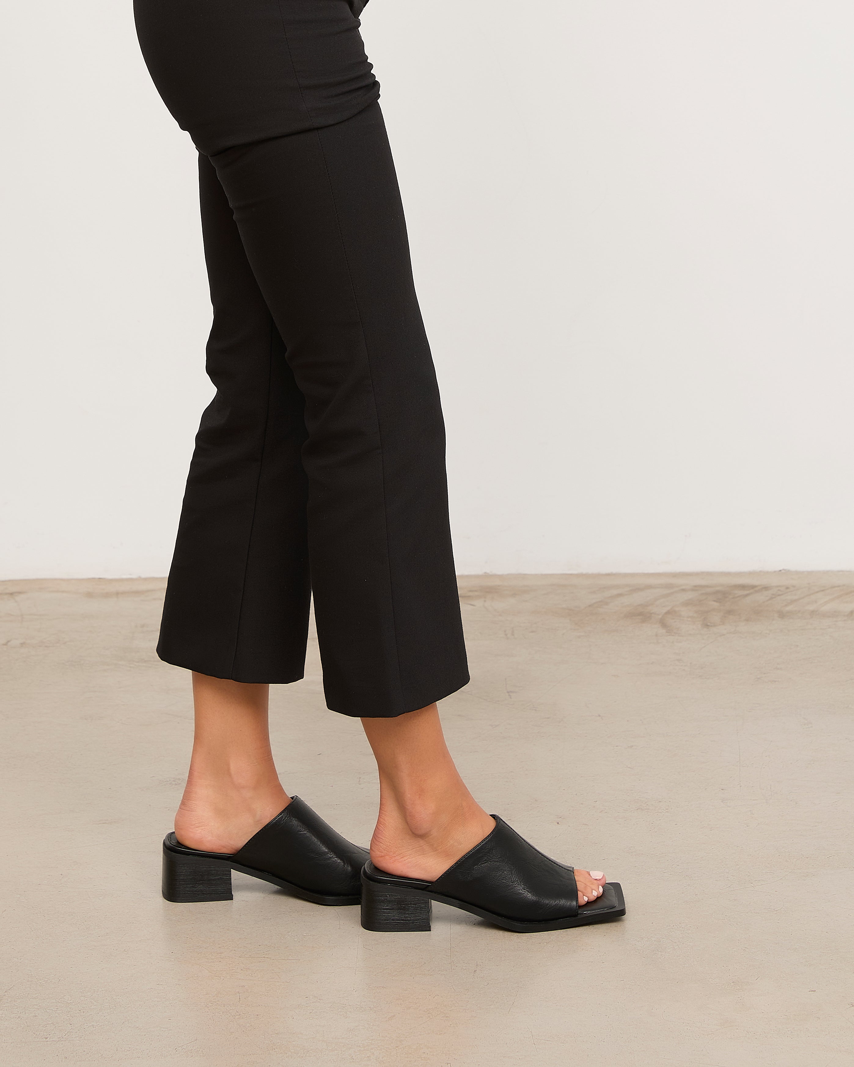 MIM Zueco Muna Negro